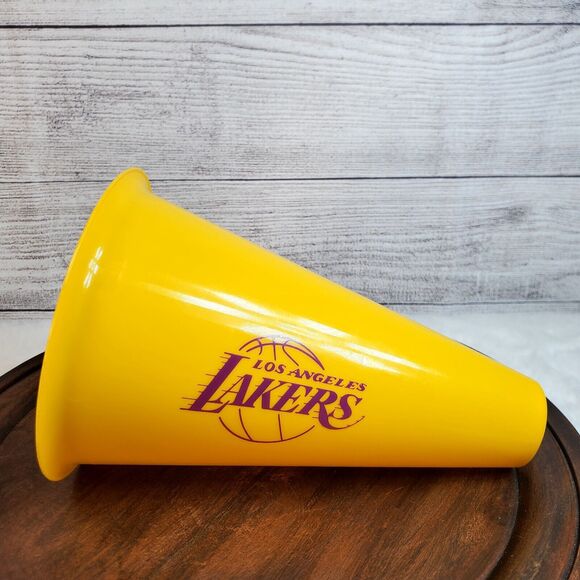 Vintage Los Angeles Lakers NBA Plastic MEGAPHONE 8” Cheer Loud Cone Yellow - Picture 5 of 6